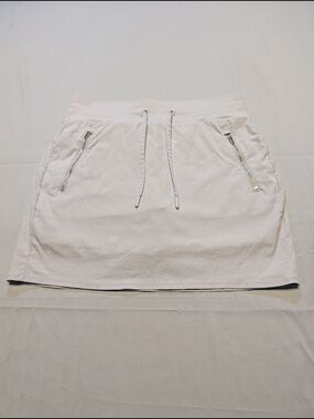 Athleta Trekkie North Hiking Casual Travel Skirt Skort Gray Women's Size 2